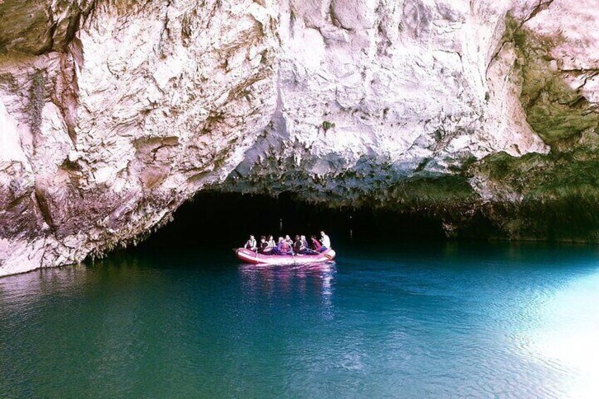 Private Tour in Ormana & Altınbeşik Cave with Lunch