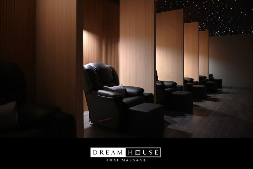 Dream House Thai Massage at Sukhumvit 20 Branch