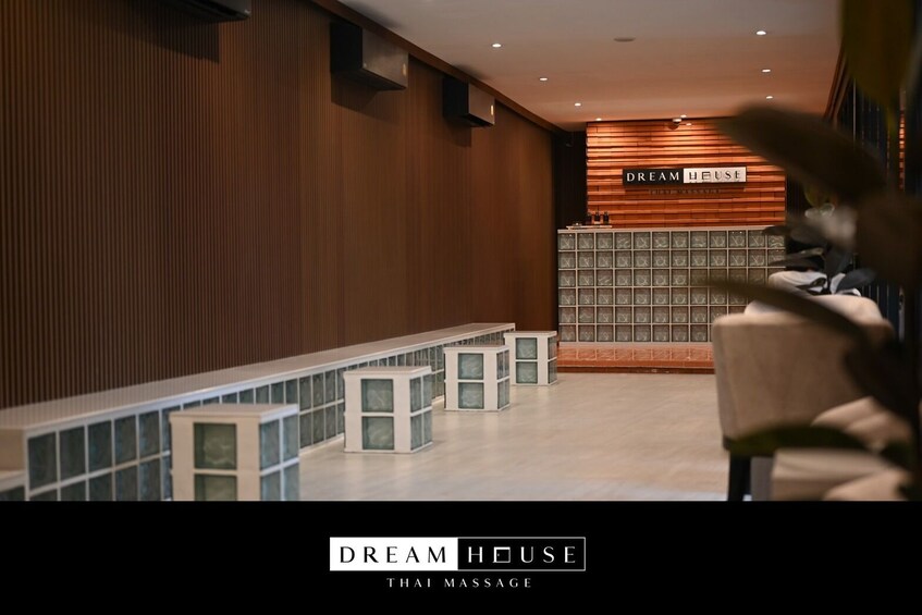 Dream House Thai Massage at Sukhumvit 20 Branch