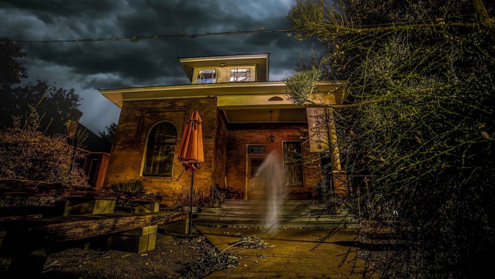 Picture 12 for Activity Phoenix: Ghosts & Poltergeists Guided Haunted Walking Tour