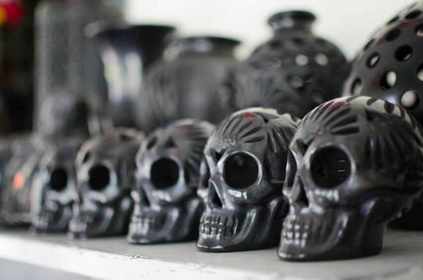 From Oaxaca: Monte Albán and the art of Oaxaca