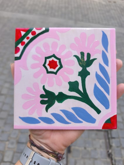 Picture 27 for Activity Porto: Tile Painting and Cocktails in Downtown Porto