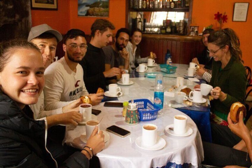 3 Hours Local Food Tour in Quito