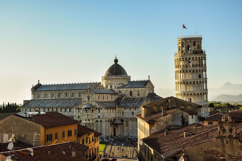 Private Minivan Excursion to Pisa and Vinci