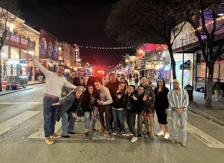 Austin: Downtown Live Music Pub Crawl