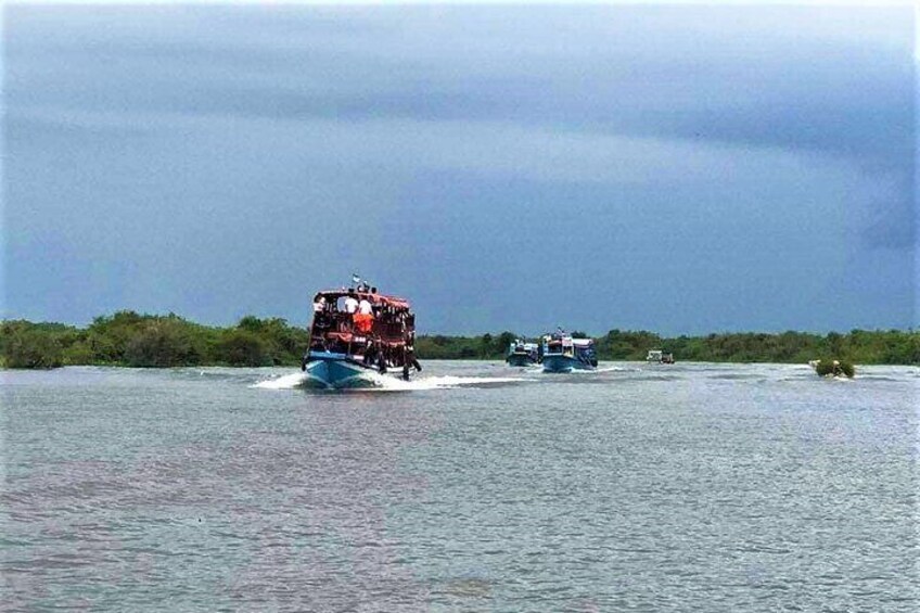 Private Boat from Battambang to Siem Reap 