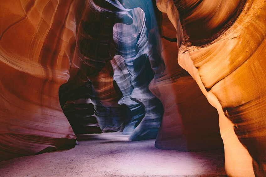 Upper Antelope Canyon & Horseshoe Bend Tour From Vegas With Lunch