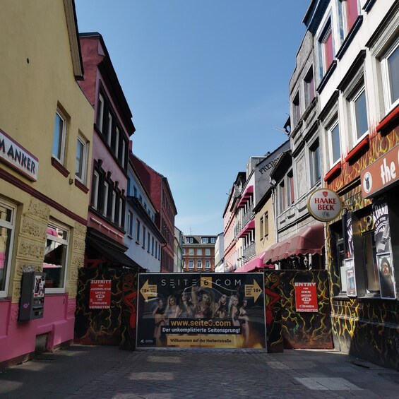 Picture 8 for Activity Hamburg: Night Watchman's Tour of St. Pauli in German