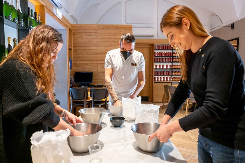 Picture 3 for Activity Naples: Authentic Neapolitan Pizza Making Class
