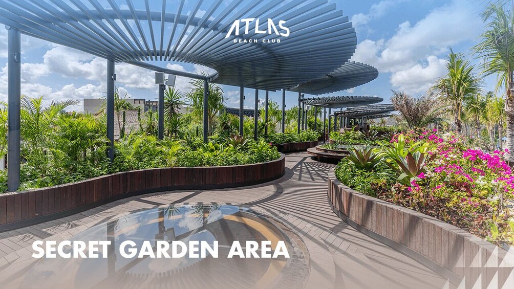 Bali: Atlas Beach Club One Day Pass