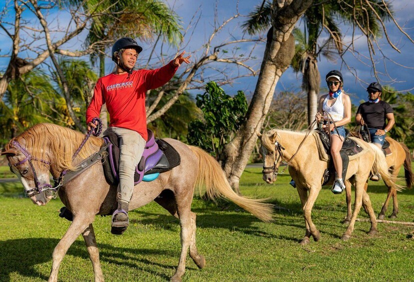 From Carolina: Horse Riding at a Private Ranch