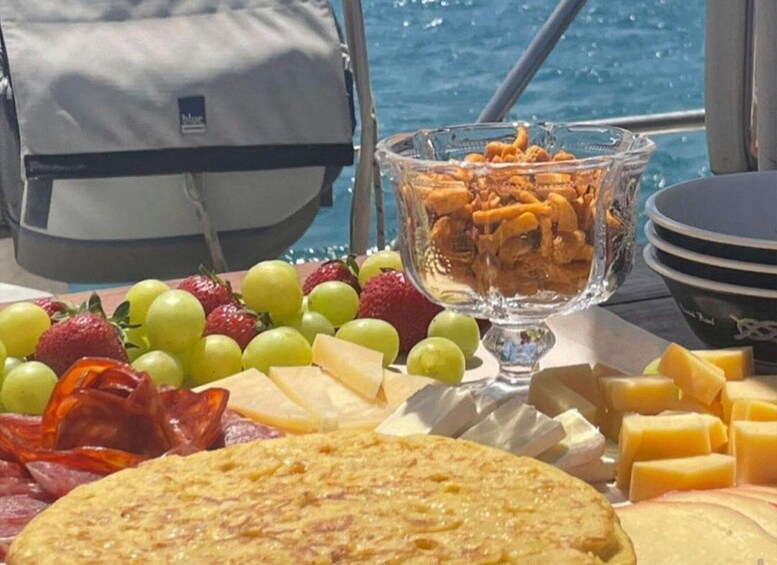 Picture 6 for Activity Ibiza: Sunset boat trip with appetizers, only up to 6 guests