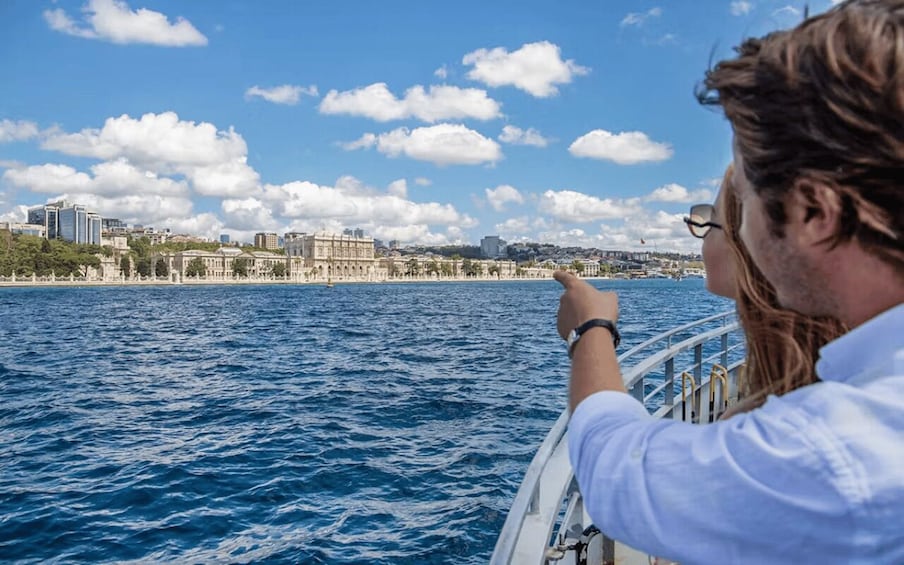 Picture 3 for Activity Istanbul: Bosphorus Sightseeing Cruise with Sunset Option
