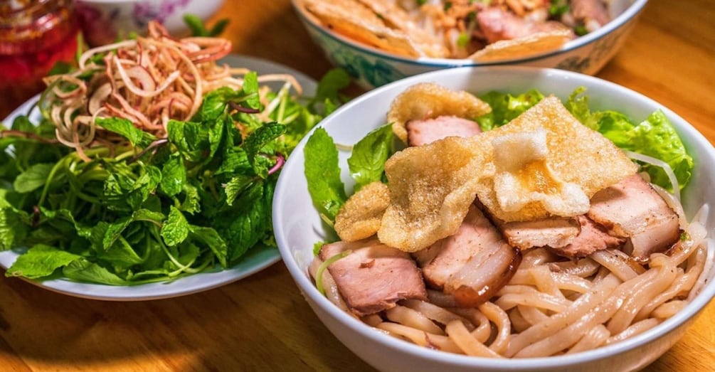 Hoi An: Unique Street Food Tour