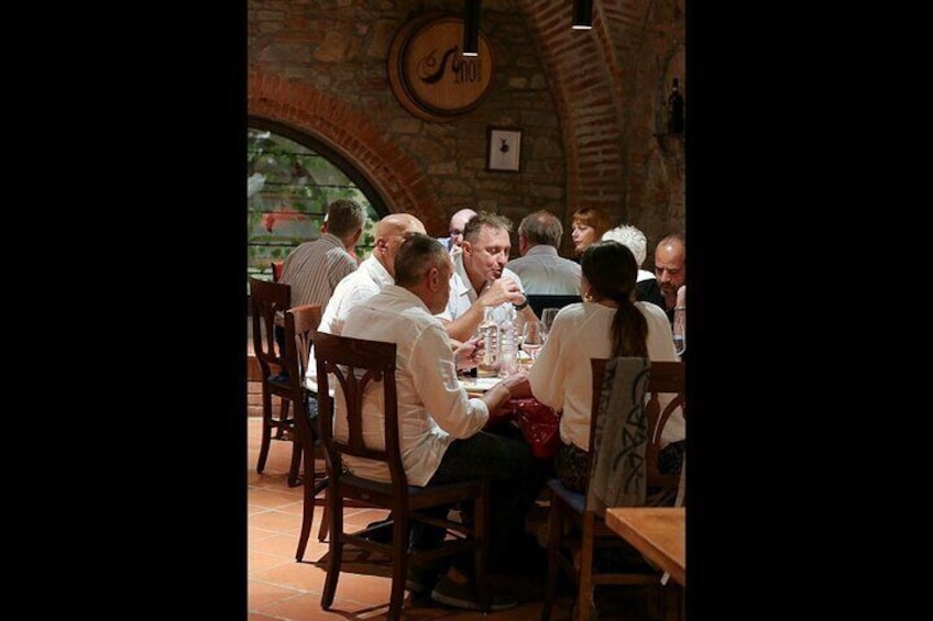 Florence Wine Tasting Experience with Three Types of Tuscan Wine