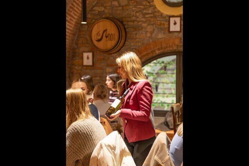 Florence Wine Tasting Experience with Three Types of Tuscan Wine
