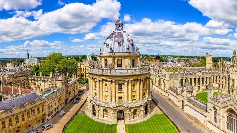 Oxford by Rail Day from London with Harry Potter Insights Tour