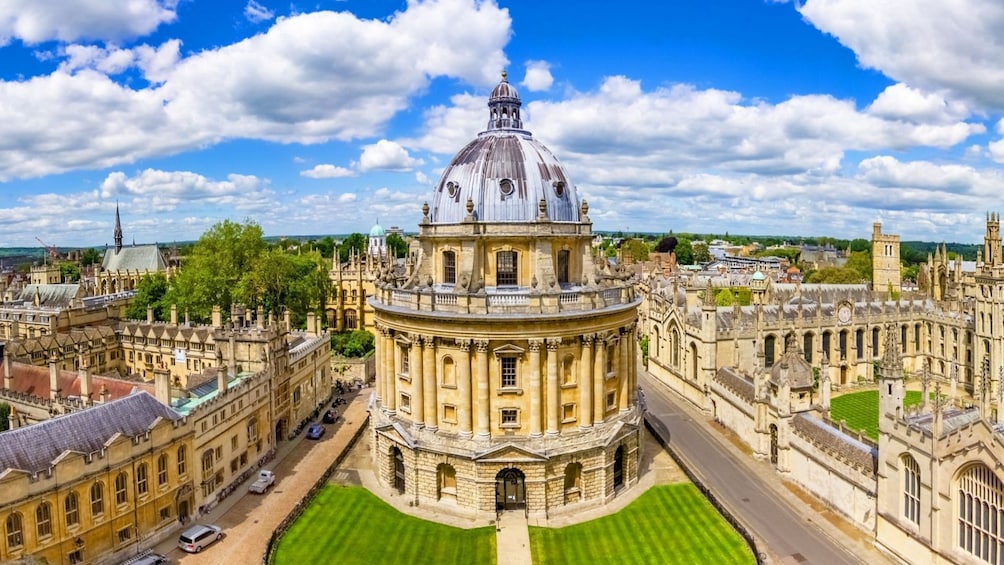 Oxford by Rail Day from London with Harry Potter Insights Tour