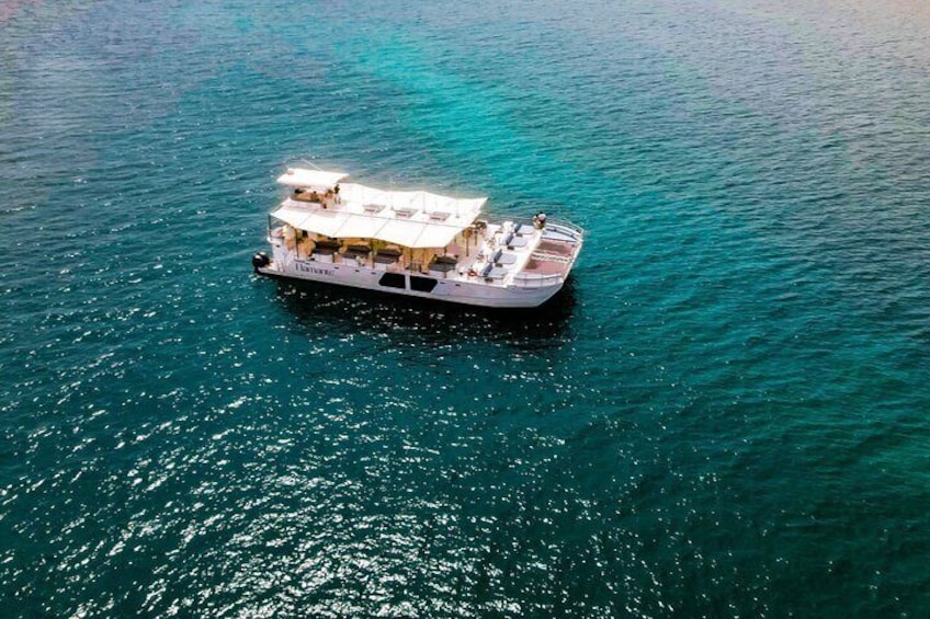 The ORIGINAL Rosario Islands Tour on Catamaran or Speedboat