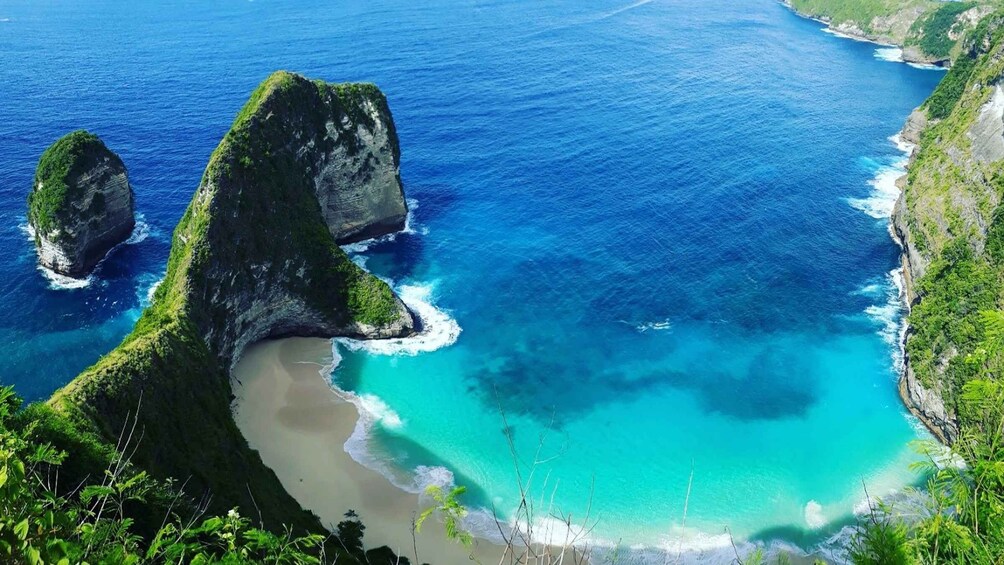 Picture 5 for Activity Bali: Best of Nusa Penida Full-Day Tour by Fast Boat