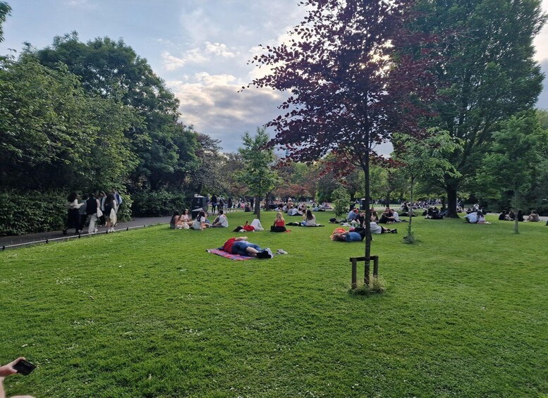 Picture 8 for Activity Dublin: Dublin City Highlights Private Guided Walking Tour