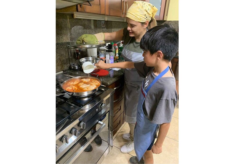 Picture 25 for Activity Panama: 10-Recipe Boozy Panamanian Cooking Class + Dinner