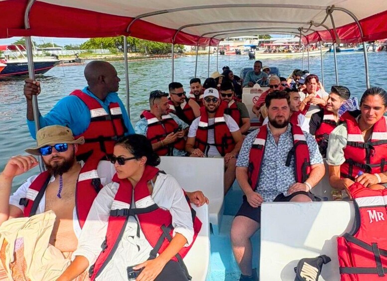 Picture 16 for Activity Cartagena: See 5 Rosario Islands with Lunch & Snorkel Option
