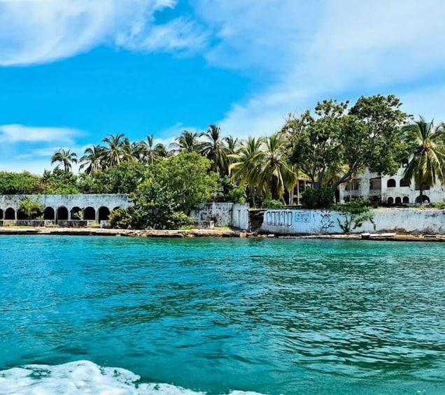 Picture 7 for Activity Cartagena: See 5 Rosario Islands with Lunch & Snorkel Option