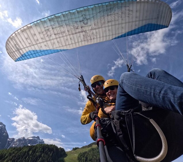 Picture 4 for Activity Neustift im Stubaital: Panoramic Tandem Paragliding Flight