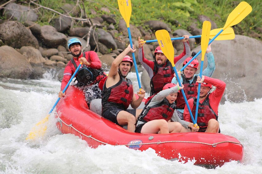Picture 4 for Activity San Jose Rafting Class 2-3 with Connection to La Fortuna