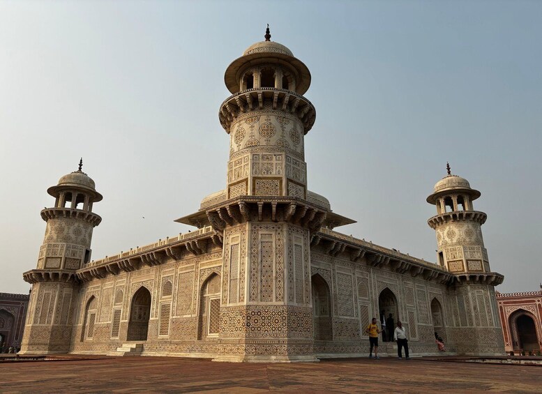 Picture 9 for Activity From Delhi: 2 Days Taj Mahal & Agra Tour With Fatehpur Sikri