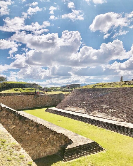 Picture 4 for Activity Half day tour Monte Alban