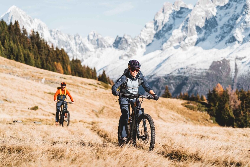 Picture 2 for Activity Point of view on the glaciers of Chamonix by ebike