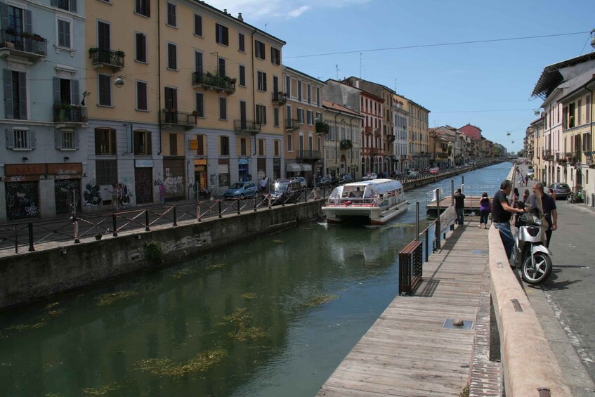 Picture 3 for Activity Milan: Private Sightseeing & Shopping Tour with a Local