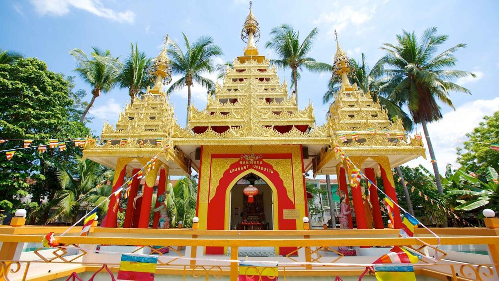 Picture 3 for Activity George Town: Penang Island Half-Day City Tour with Coffee