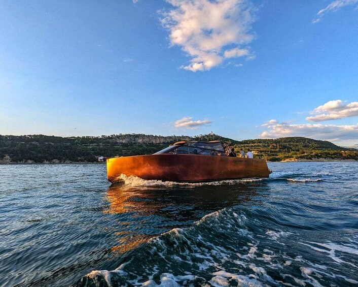 From Split: Sunset Powerboat Cruise with Unlimited Drinks