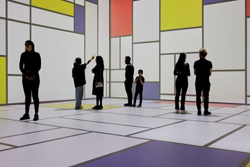 Step in to Piet Mondriaan's Victory Boogie Woogie 