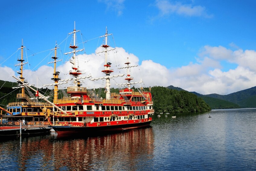 Picture 1 for Activity Tokyo: Mt. Fuji & Hakone Day Trip with Cable Car & Cruise
