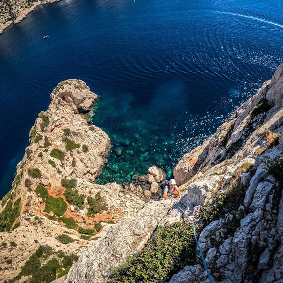 Picture 3 for Activity Multi Pitch Climb Session in the Calanques near Marseille