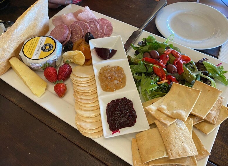 Picture 2 for Activity Barossa Valley: Small Group Wine Tour (Includes Lunch)