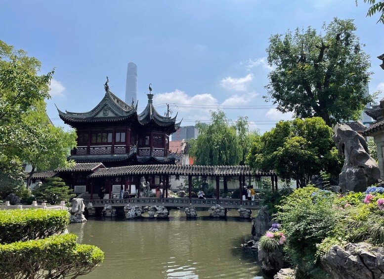 Picture 1 for Activity Shanghai: 8-Hour Guided Tour of Old and New City Highlights