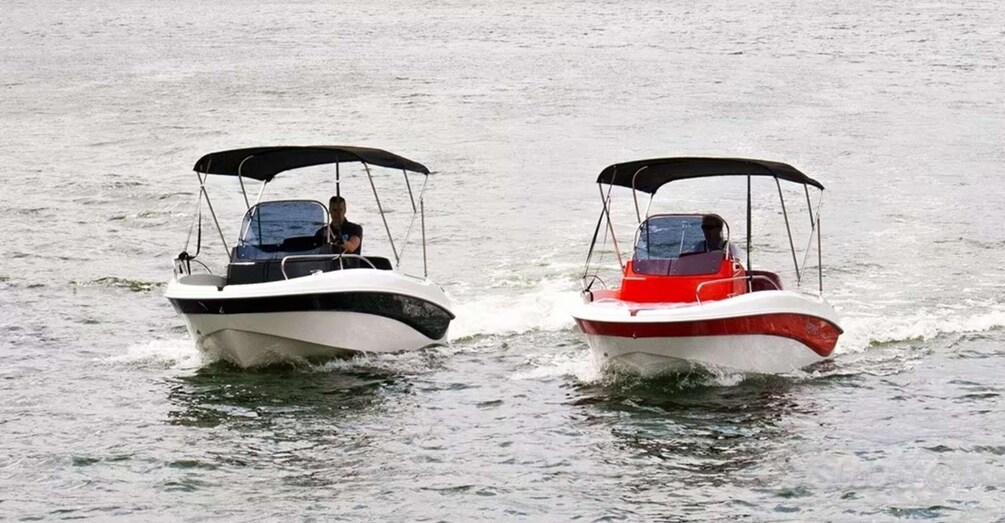 Picture 1 for Activity Lake Como: 3-Hour Boat Rental