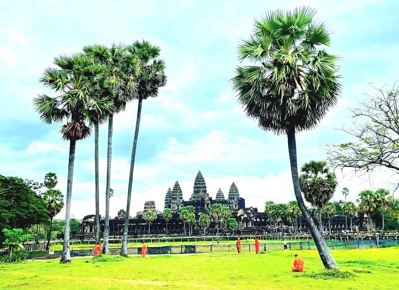 Picture 31 for Activity Angkor Wat Small Tour With Private Tuk Tuk