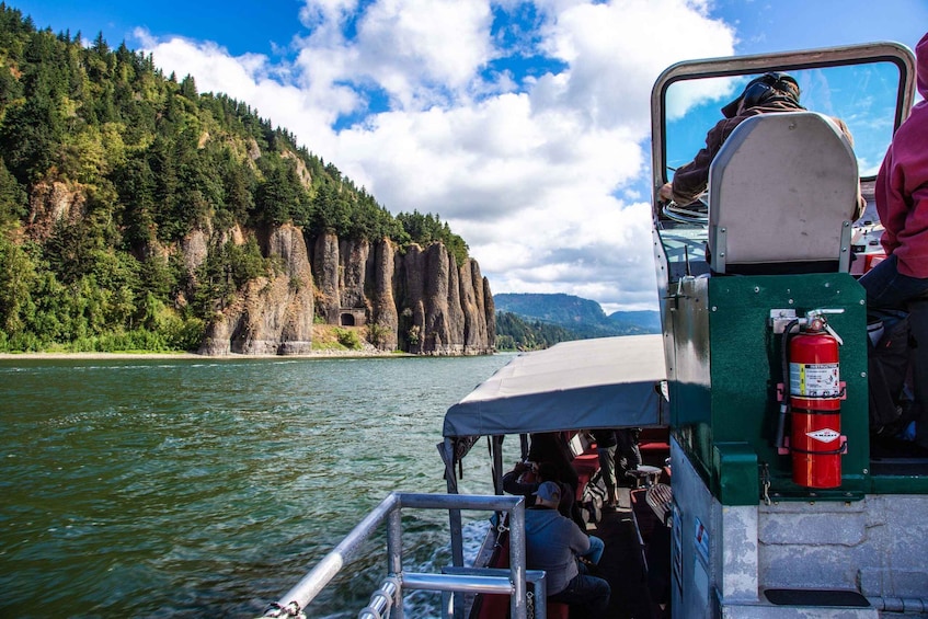 Picture 1 for Activity From Portland: 7 Wonders of the Gorge Jetboat Cruise
