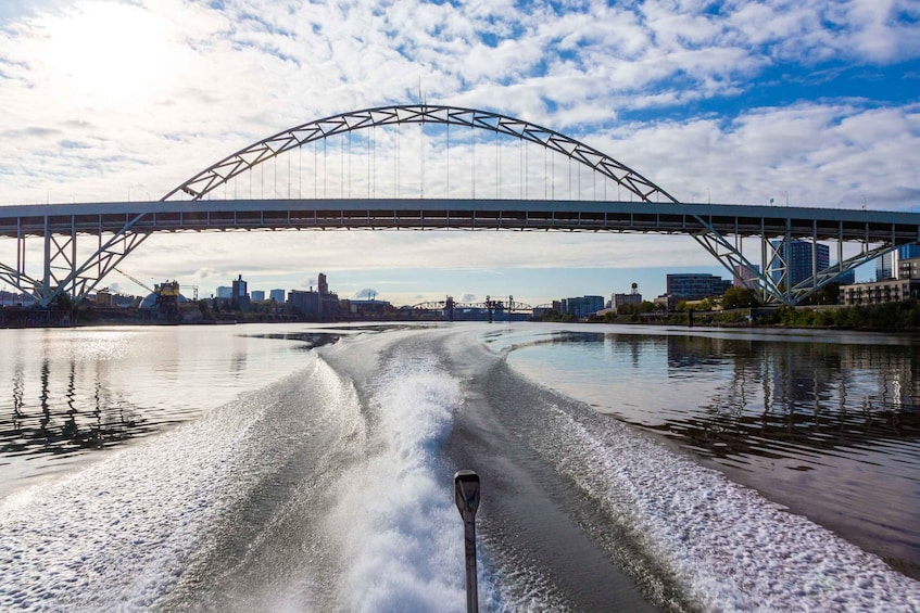 Picture 5 for Activity From Portland: 7 Wonders of the Gorge Jetboat Cruise