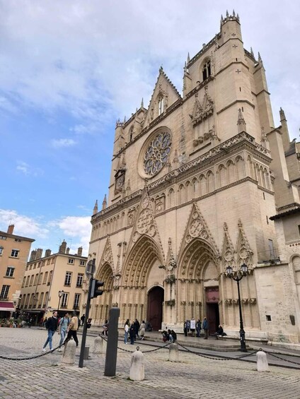 Picture 12 for Activity Lyon: Guided Evening Food Tour