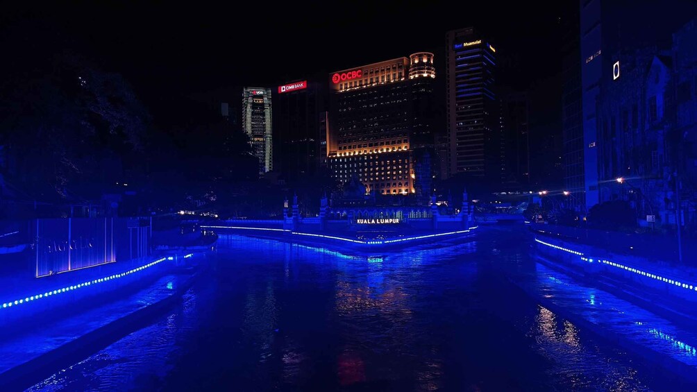 Picture 2 for Activity Kuala Lumpur: Sightseeing, Markets, and Food Night Tour
