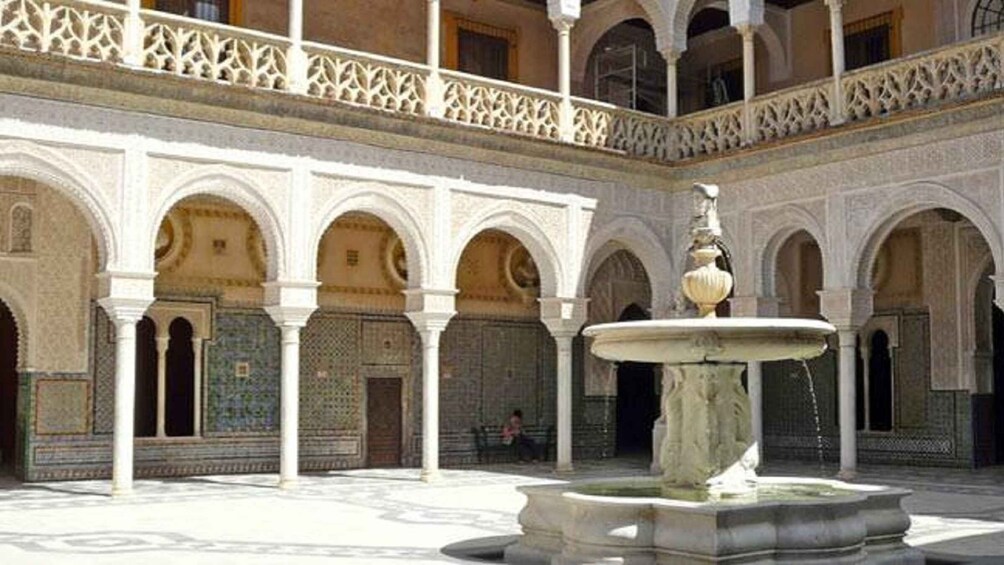 Picture 8 for Activity Seville: Casa de Pilatos and Condesa de Lebrija Palace Tour
