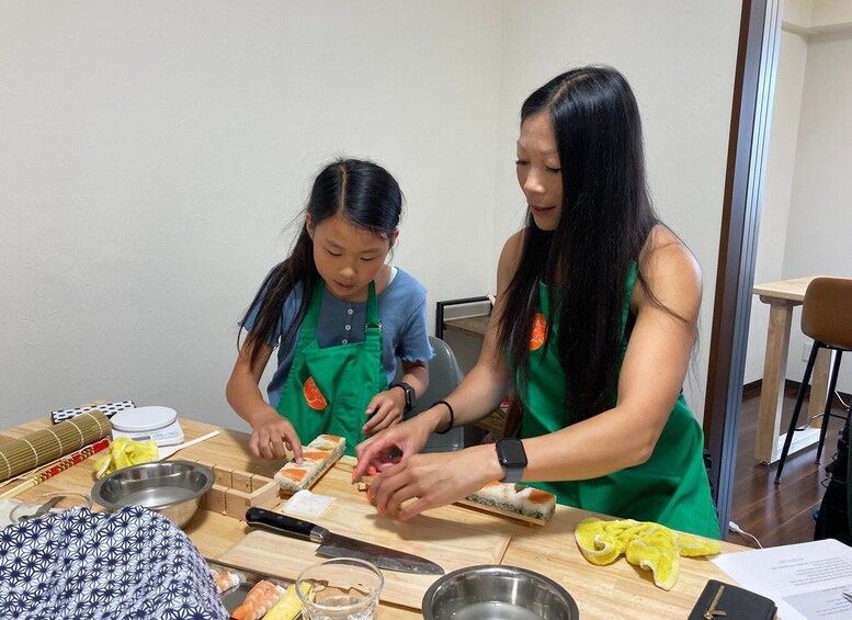 Picture 11 for Activity Osaka: Sushi Class in Dotonbori