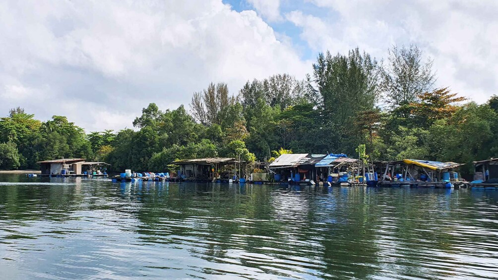 Picture 8 for Activity Singapore: Guided Boat Tour and Kelong Fish Farm Visit
